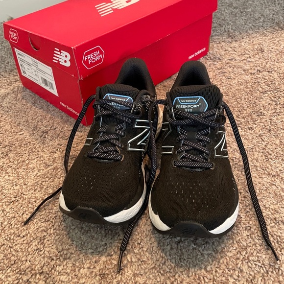 New Balance Tennis Shoes - Picture 2 of 13